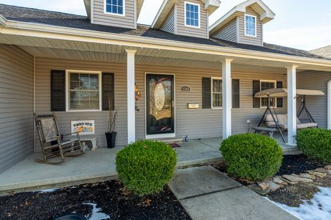 Tiny photo for 1144 W Webster Street, Benton, IL 62812 (MLS # 12566666)