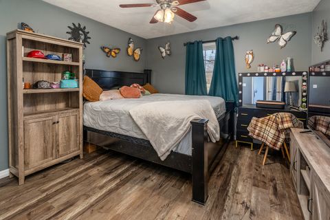 Tiny photo for 1144 W Webster Street, Benton, IL 62812 (MLS # 12566666)