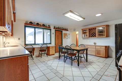 Tiny photo for 939 Ridgeland Avenue, Mundelein, IL 60060 (MLS # 12519654)