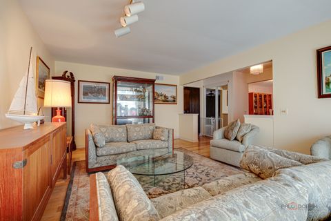 Tiny photo for 939 Ridgeland Avenue, Mundelein, IL 60060 (MLS # 12519654)