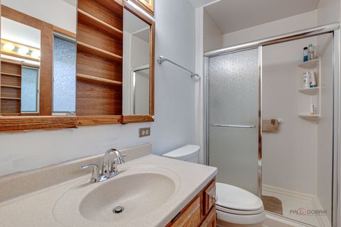 Tiny photo for 939 Ridgeland Avenue, Mundelein, IL 60060 (MLS # 12519654)