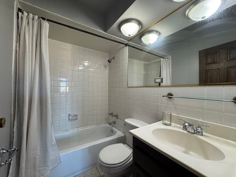 Tiny photo for 6630 S Brainard Avenue #407, Countryside, IL 60525 (MLS # 12780130)