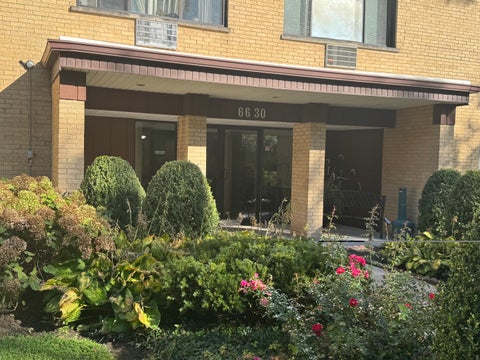 Photo of 6630 S Brainard Avenue #407, Countryside, IL 60525 (MLS # 12780130)