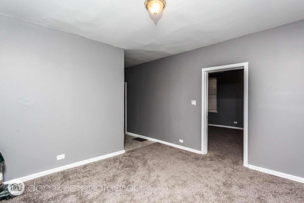 1022 W Fry Street 1R