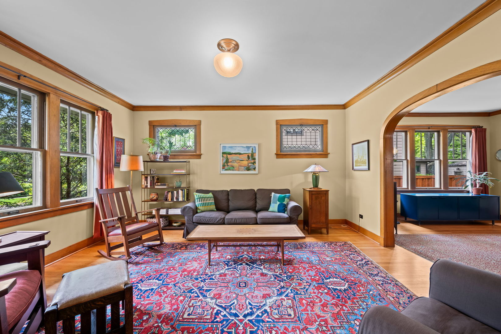 226 S Walnut Avenue