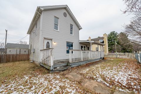 A home in Leaf River