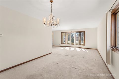 Tiny photo for 11008 84th Place, Willow Springs, IL 60480 (MLS # 12596094)