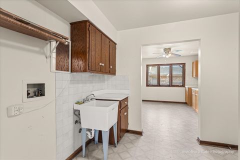 Tiny photo for 11008 84th Place, Willow Springs, IL 60480 (MLS # 12596094)