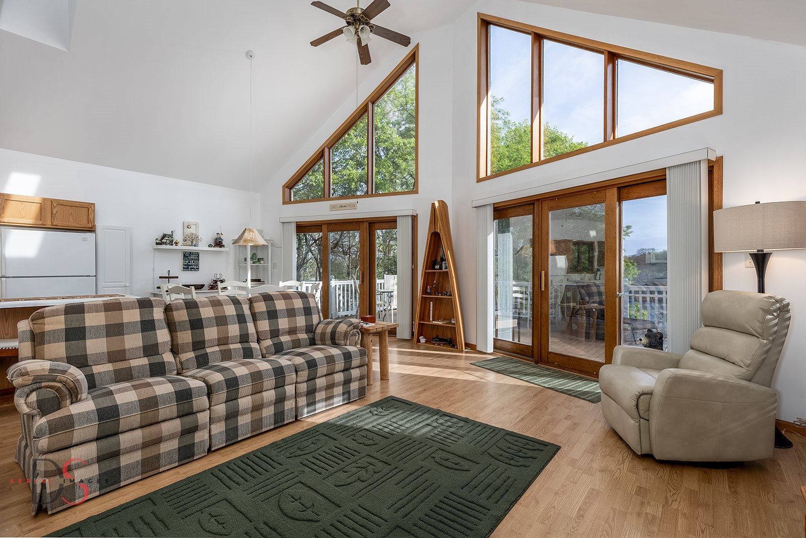 1419 Shoreline Drive