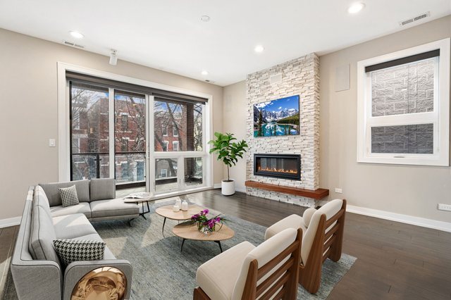 1448 W Erie Street 2