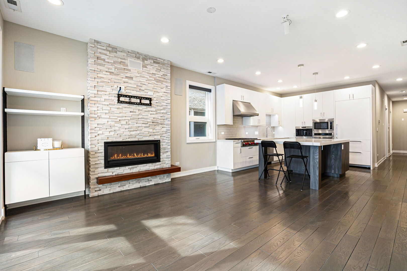 1448 W Erie Street 2