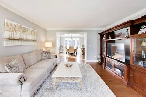 Tiny photo for 924 Glen Oak Drive, Sleepy Hollow, IL 60118 (MLS # 12602122)