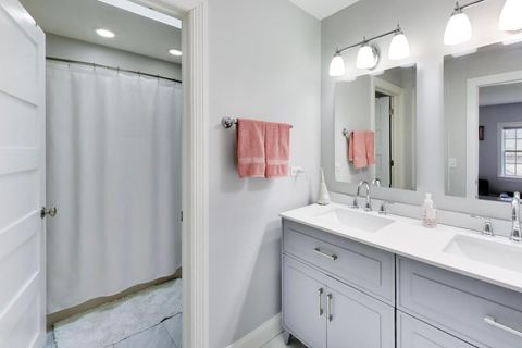 Tiny photo for 924 Glen Oak Drive, Sleepy Hollow, IL 60118 (MLS # 12602122)