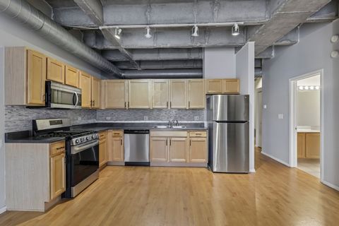 Tiny photo for 5200 S Ellis Avenue #408, Chicago, IL 60615 (MLS # 12658561)