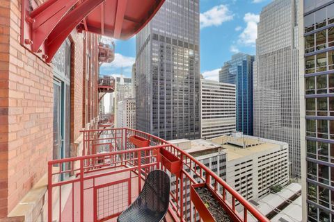 Tiny photo for 208 W Washington Street #1913, Chicago, IL 60606 (MLS # 12511863)