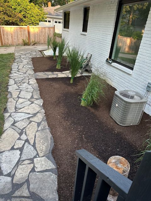 Tiny photo for 872 Northmoor Road, Lake Forest, IL 60045 (MLS # 12503548)