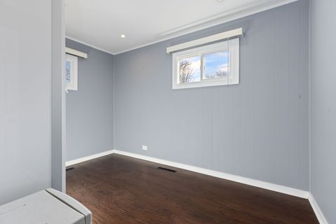 Tiny photo for 5524 S Bruner Street, Hinsdale, IL 60521 (MLS # 12574460)