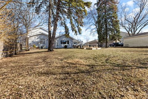 Tiny photo for 5524 S Bruner Street, Hinsdale, IL 60521 (MLS # 12574460)