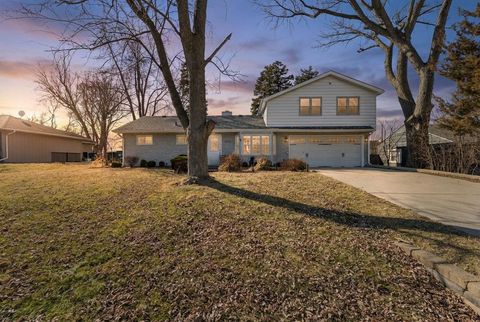 5524 S Bruner Street Hinsdale IL 60521