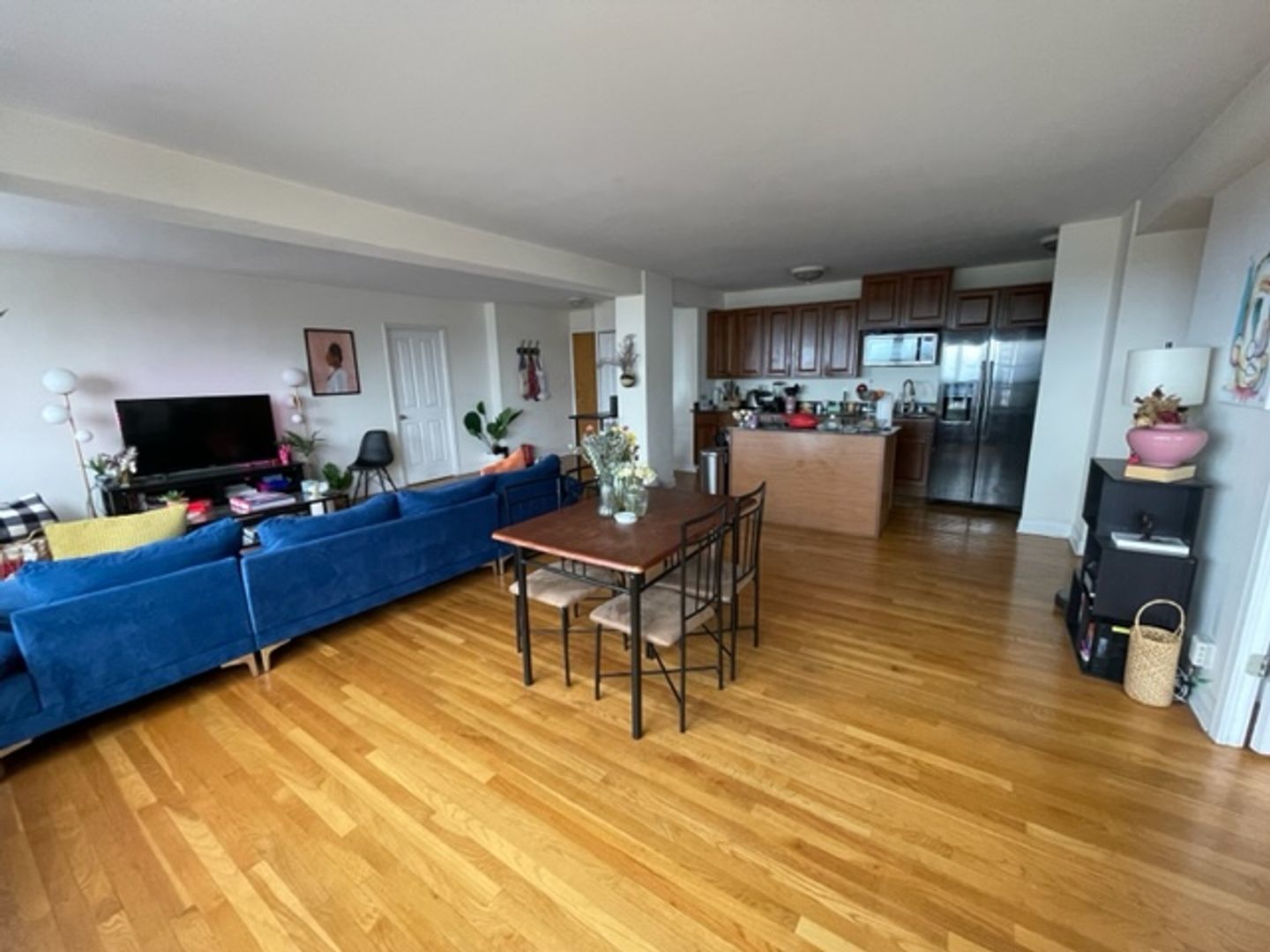 4180 N Marine Drive 1509-10