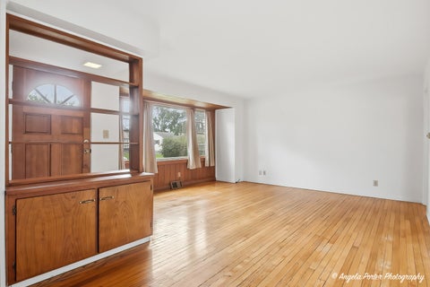 Tiny photo for 1124 Fulton Avenue, Winthrop Harbor, IL 60096 (MLS # 12768919)