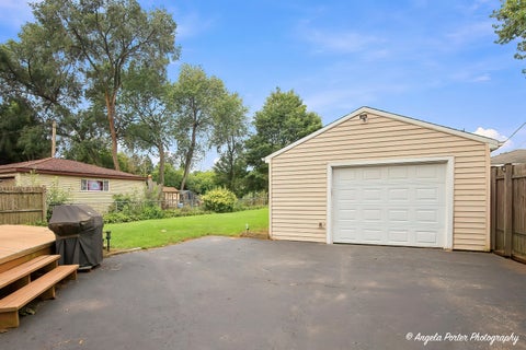 Tiny photo for 1124 Fulton Avenue, Winthrop Harbor, IL 60096 (MLS # 12768919)