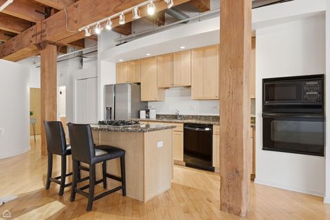 Tiny photo for 360 W Illinois Street #531, Chicago, IL 60654 (MLS # 12605488)