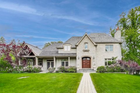 724 Becker Road Glenview IL 60025