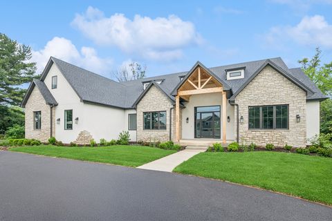 Tiny photo for 10940 German Church Road, La Grange, IL 60525 (MLS # 12427534)