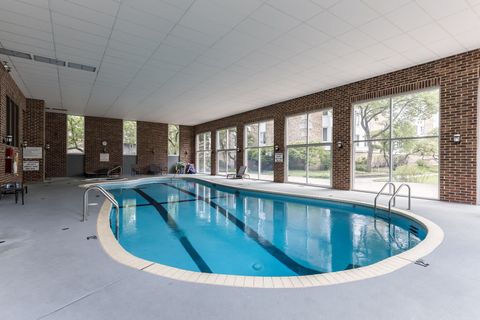 Tiny photo for 200 Lake Boulevard #415, Buffalo Grove, IL 60089 (MLS # 12645087)