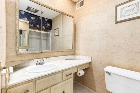 Tiny photo for 200 Lake Boulevard #415, Buffalo Grove, IL 60089 (MLS # 12645087)