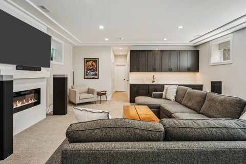 Tiny photo for 6224 N Keystone Avenue, Chicago, IL 60646 (MLS # 12721216)