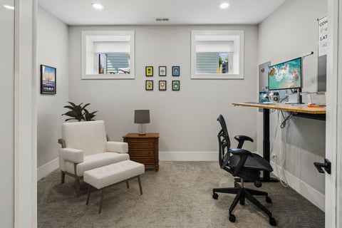 Tiny photo for 6224 N Keystone Avenue, Chicago, IL 60646 (MLS # 12721216)