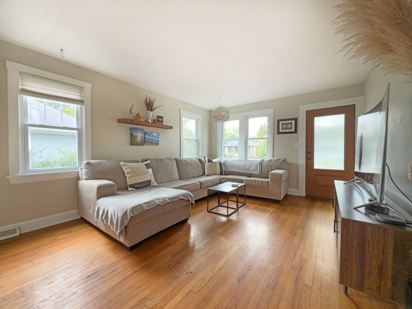 415 S Highland Avenue