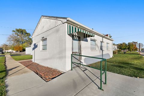 Tiny photo for 1305 E Lincoln Highway, DeKalb, IL 60115 (MLS # 12510503)