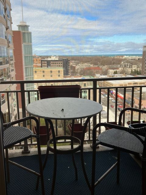 Tiny photo for 807 DAVIS Street #1308, Evanston, IL 60201 (MLS # 12471599)