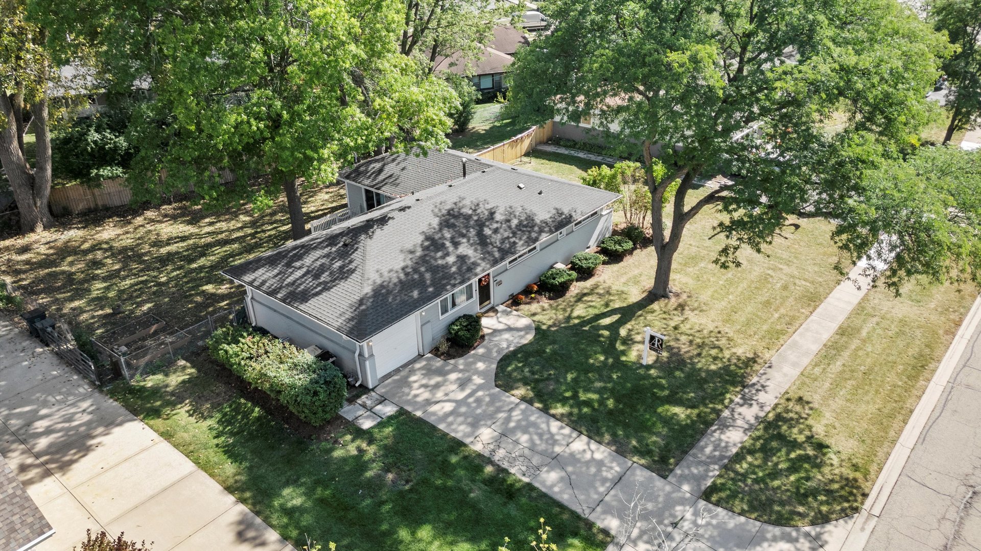 455 Mohave Street