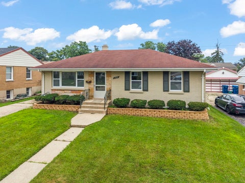 Tiny photo for 1524 Harding Avenue, Berkeley, IL 60163 (MLS # 12703106)
