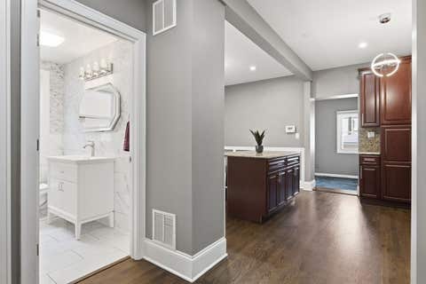 Tiny photo for 5800 W Giddings Street, Chicago, IL 60630 (MLS # 12710230)