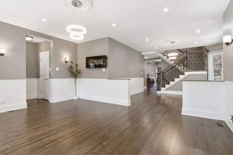 Tiny photo for 5800 W Giddings Street, Chicago, IL 60630 (MLS # 12710230)