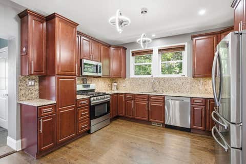 Tiny photo for 5800 W Giddings Street, Chicago, IL 60630 (MLS # 12710230)