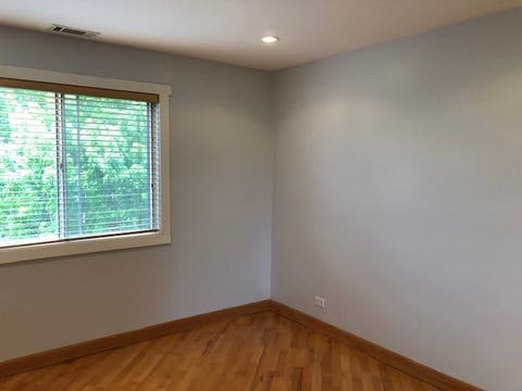 Tiny photo for 725 W Huntington Commons Road #401, Mount Prospect, IL 60056 (MLS # 12744055)
