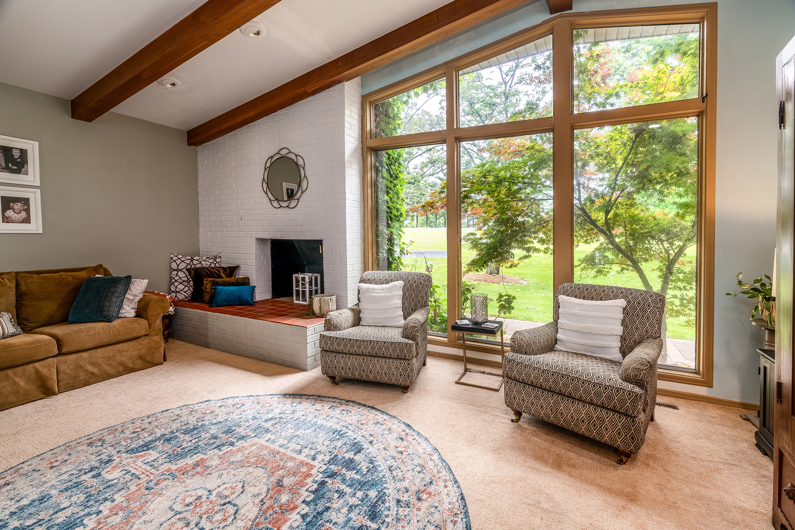 325 Country Club Lane