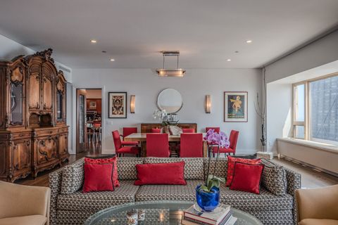 Tiny photo for 800 N Michigan Avenue #5402, Chicago, IL 60611 (MLS # 12443857)