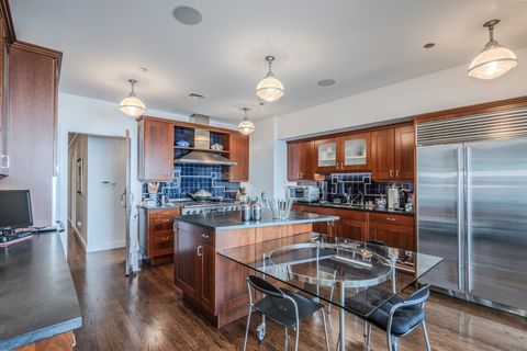 Tiny photo for 800 N Michigan Avenue #5402, Chicago, IL 60611 (MLS # 12443857)