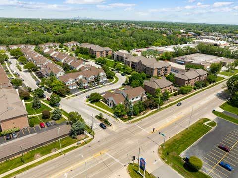Tiny photo for 5121 Deblin Lane, Oak Lawn, IL 60453 (MLS # 12732460)