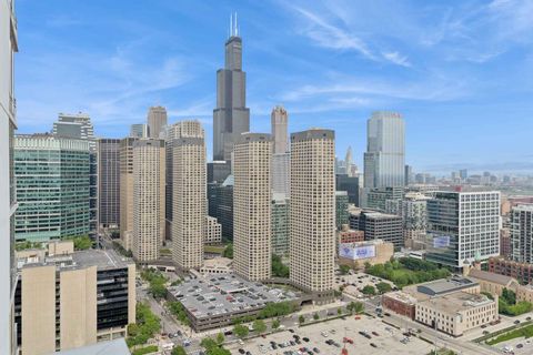 Tiny photo for 737 W Washington Boulevard #3308, Chicago, IL 60661 (MLS # 12579703)