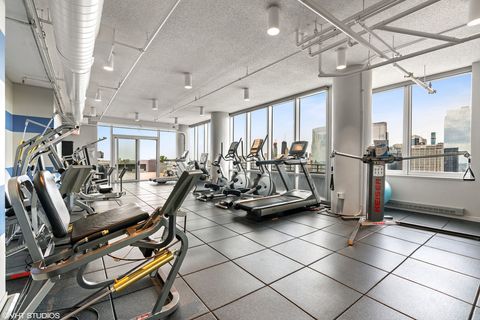 Tiny photo for 737 W Washington Boulevard #3308, Chicago, IL 60661 (MLS # 12579703)