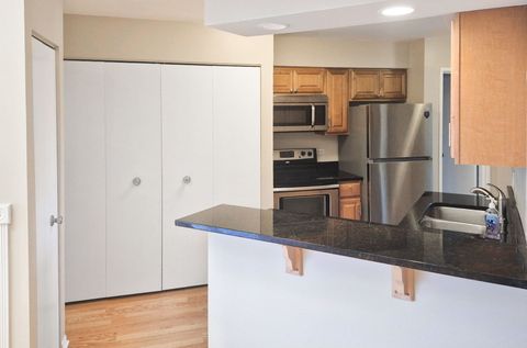 Tiny photo for 1233 Wyndham Court #204, Palatine, IL 60074 (MLS # 12612172)