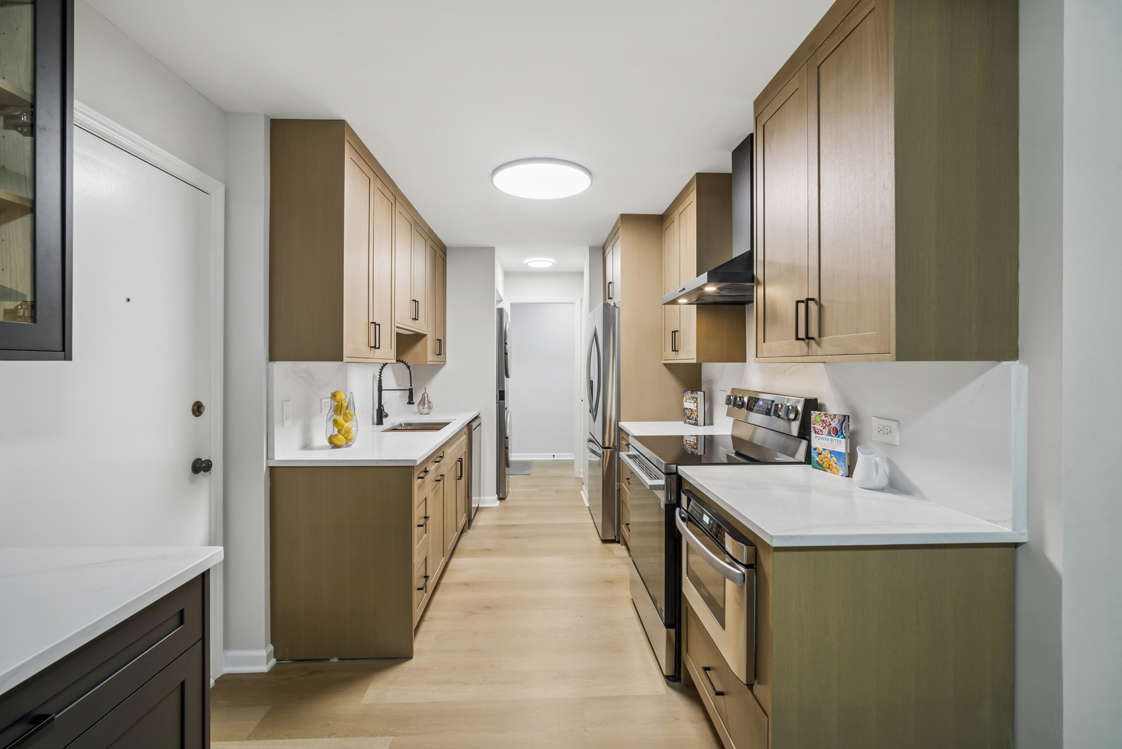 1621 Mission Hills Road 404